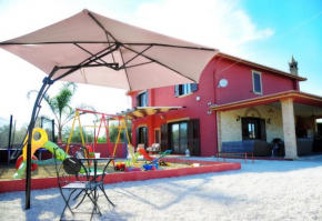 Отель Villa Radiosa in sicily with gated pool, free wifi, air-con,BBQ,Toys, baby items, Фавара